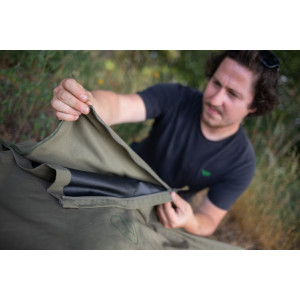 KORDA Dry Kore Bedchair Cover 4