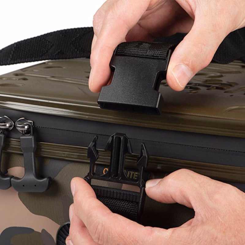 FOX Aquos Camolite Coolbag 15l