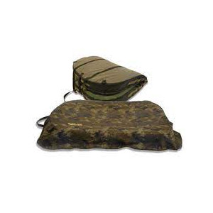 SOLAR Undercover Camo Foldable Unhooking Mat 1