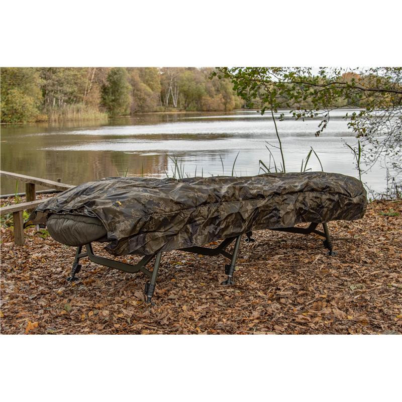 SOLAR Undercover Camo Thermal Bedchair Cover