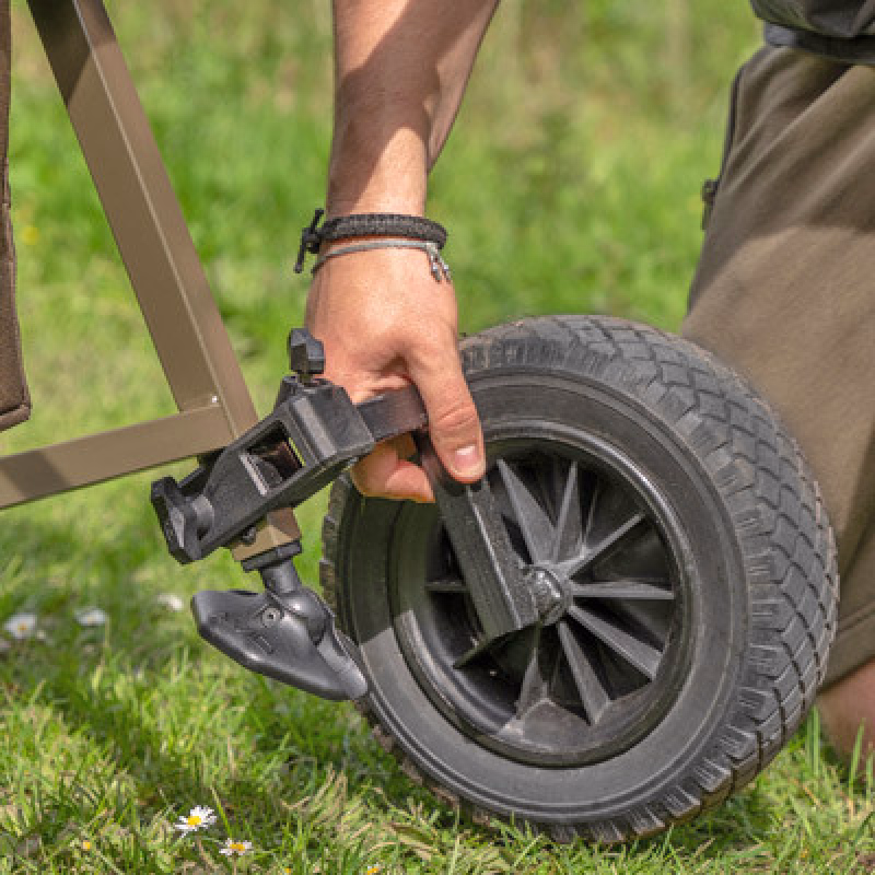 AVID CARP Transit 3 Wheel Barrow