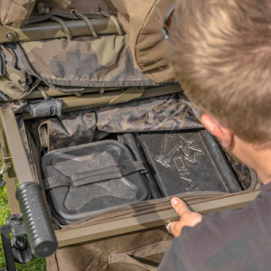 AVID CARP Transit 3 Wheel Barrow 6