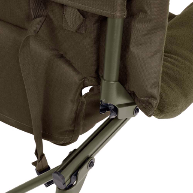AVID CARP Benchmark Ultra Cozy Chair