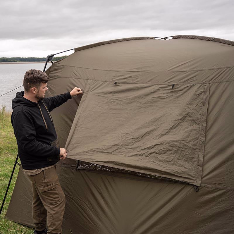 AVID CARP Revolve Screen House