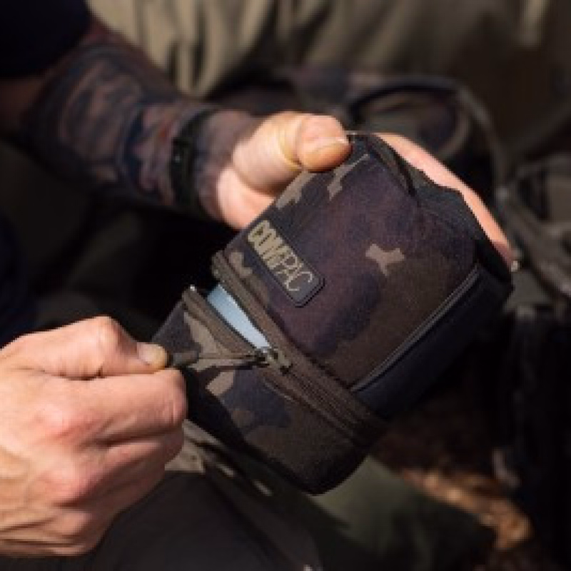 KORDA Compac Gas Canister Jacket Dark Kamo