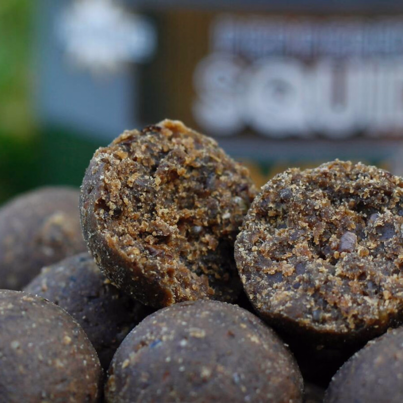 DYNAMITE BAITS Peppered Squid 1kg 12mm