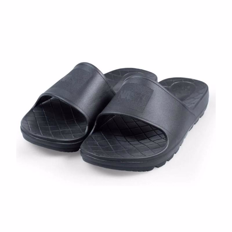 NASH Make It Happen Sliders Black
