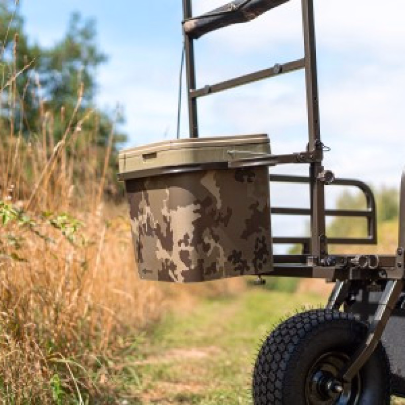 CARP PORTER 17L Bucket Bracket Dark Kamo