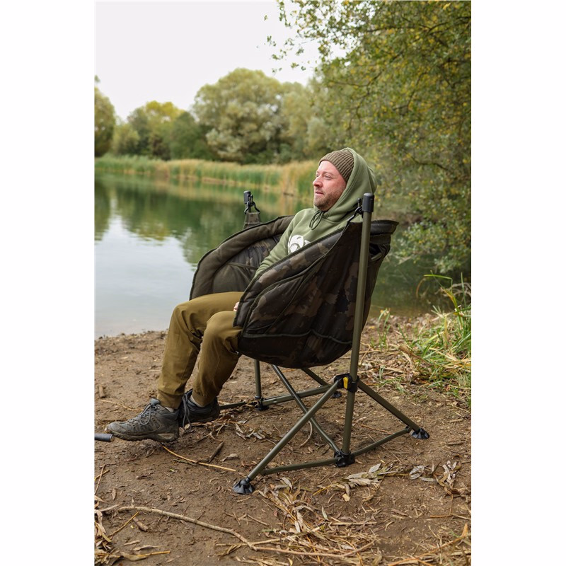 SOLAR Worlwide Swinger Chair